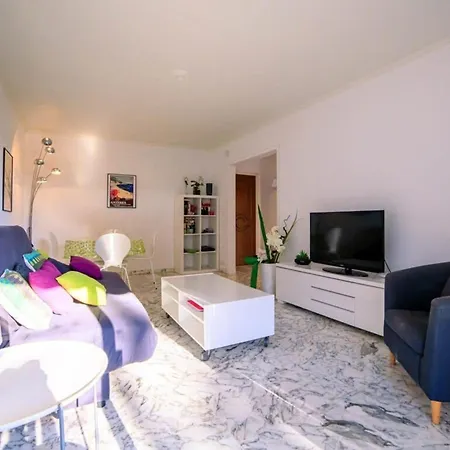 Cap Les Pins Furnished Flat
