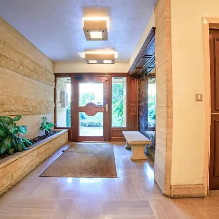 Cap Les Pins Furnished Flat
